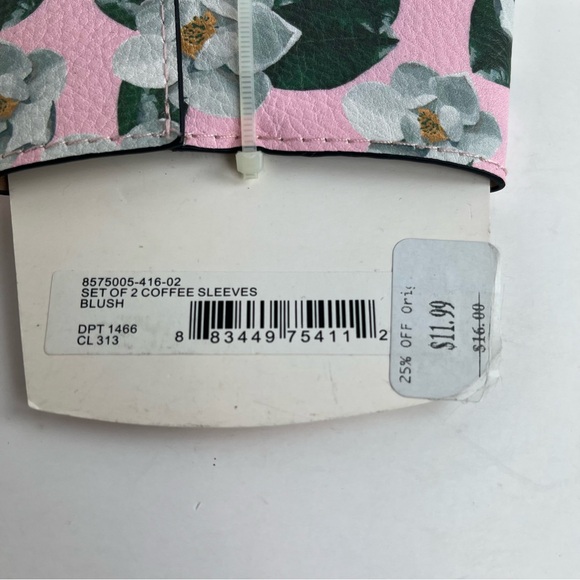 NWT Vie & Rose The Perfect Blend Blush Pink Floral Coffee Sleeves Set of 2 - Picture 8 of 8
